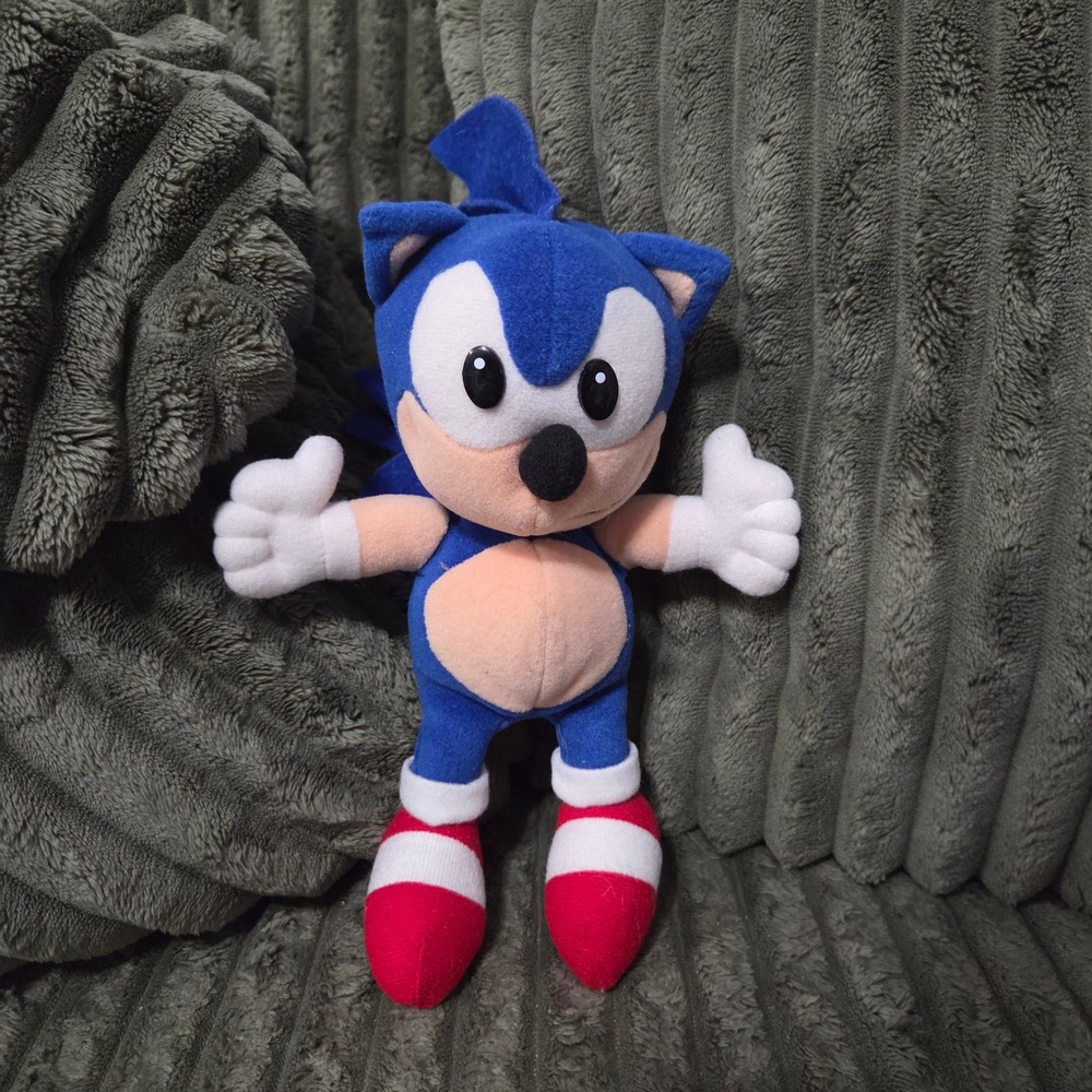 Vintage Sonic the Hedgehog Plush Classic Blue SEGA Stuffed Toy 10 Inch
